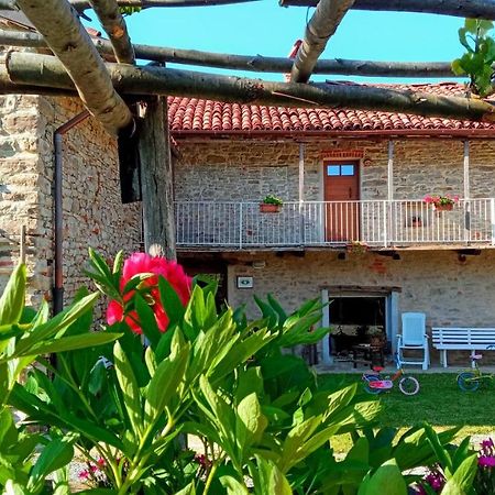 Bed and Breakfast Cascina Boschetto Saliceto Exterior foto