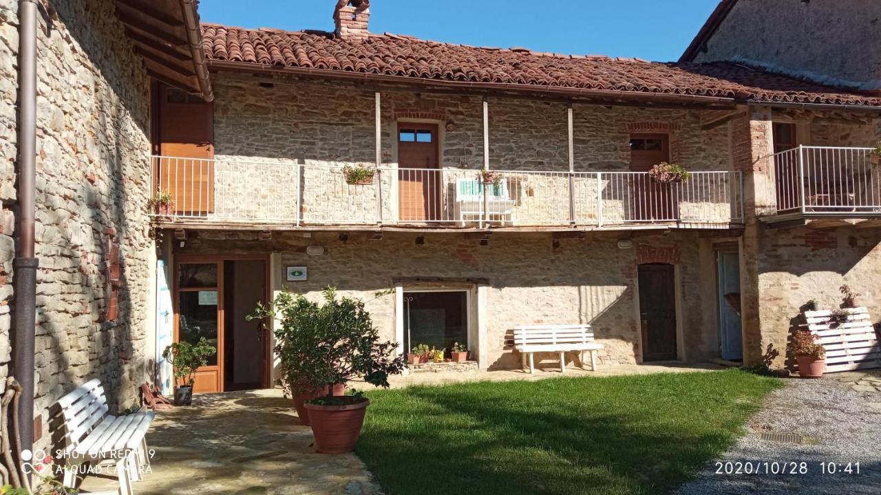Bed and Breakfast Cascina Boschetto Saliceto Exterior foto